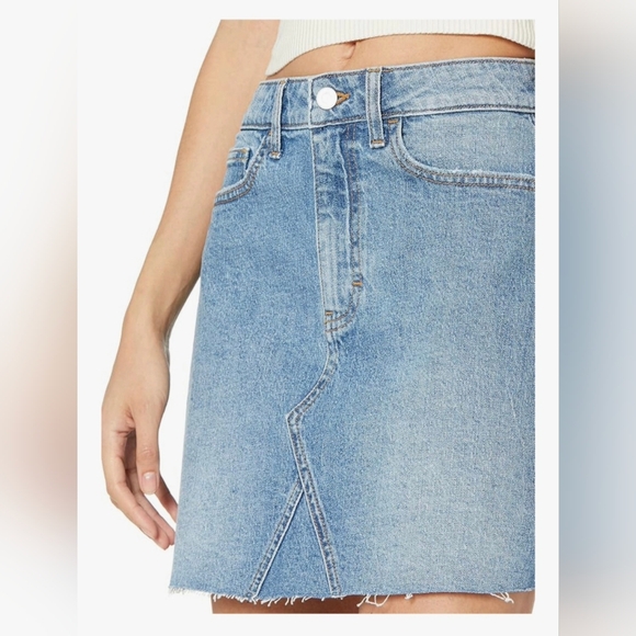 The Drop Arhaan Denim Mini
Skirt #1204 - Picture 6 of 8